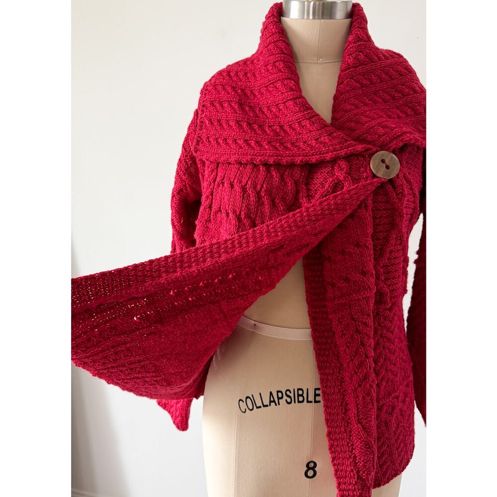 Aran Carraig Donn Irish Cranberry Red 100% Merino Wool Button Knit Sweater - Picture 9 of 11